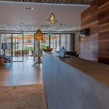 Cumeja Beach Club & Hotel-3