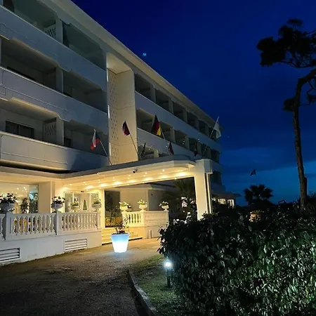 Domizia Palace Hotel-3